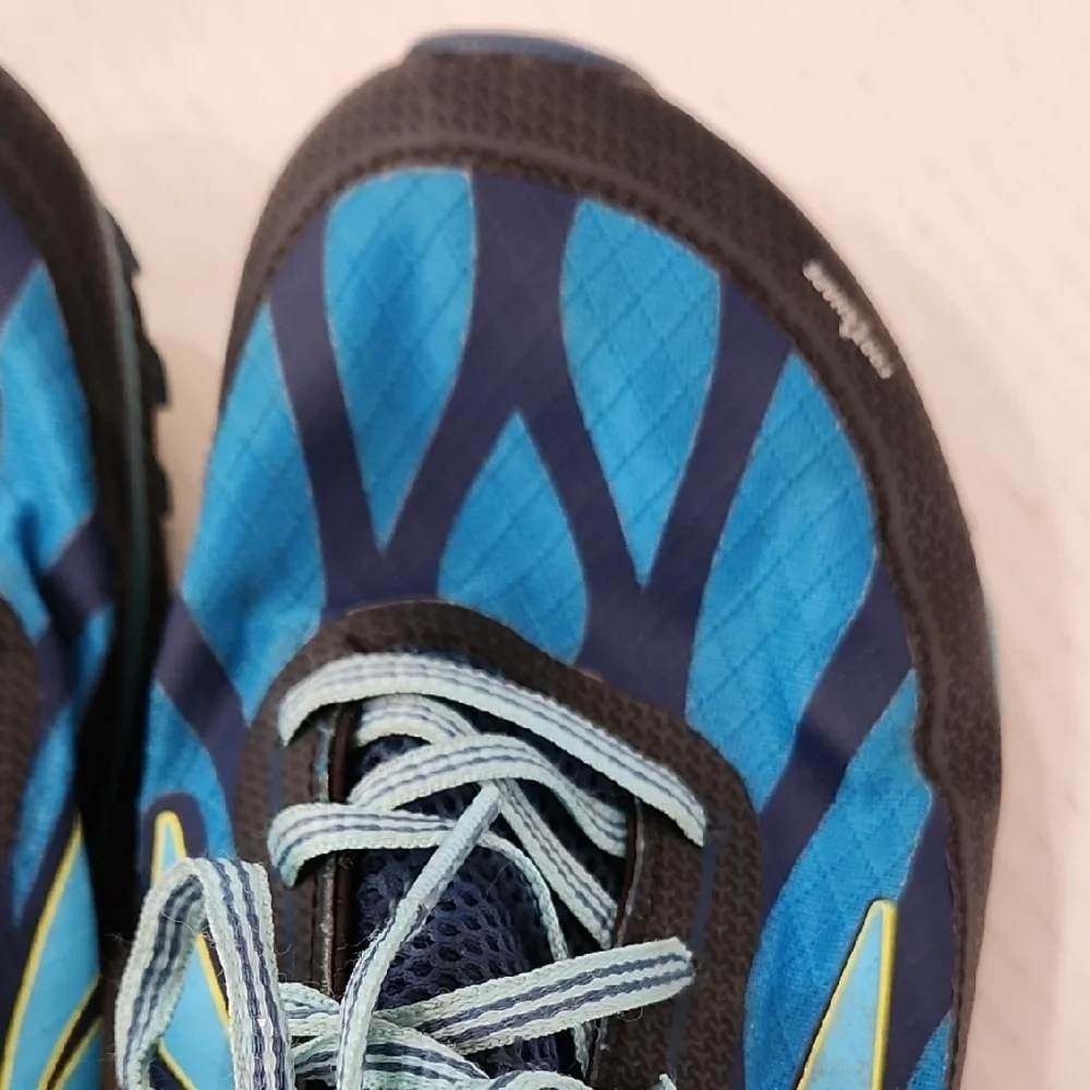 Altra Superior 3.0 Blue and Black Trail Running Shoes Womens Size 10_12